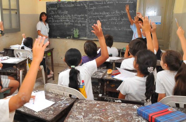 Incorporan la educaci n biling e intercultural en el estatuto del